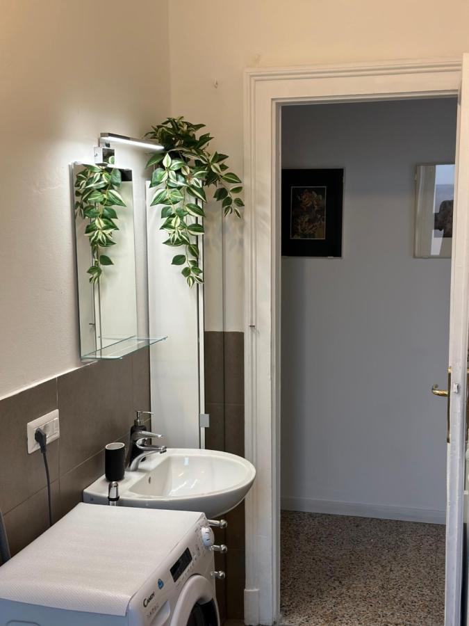 Xenia Apartments - Bright And Elegant Apartment Milano Esterno foto