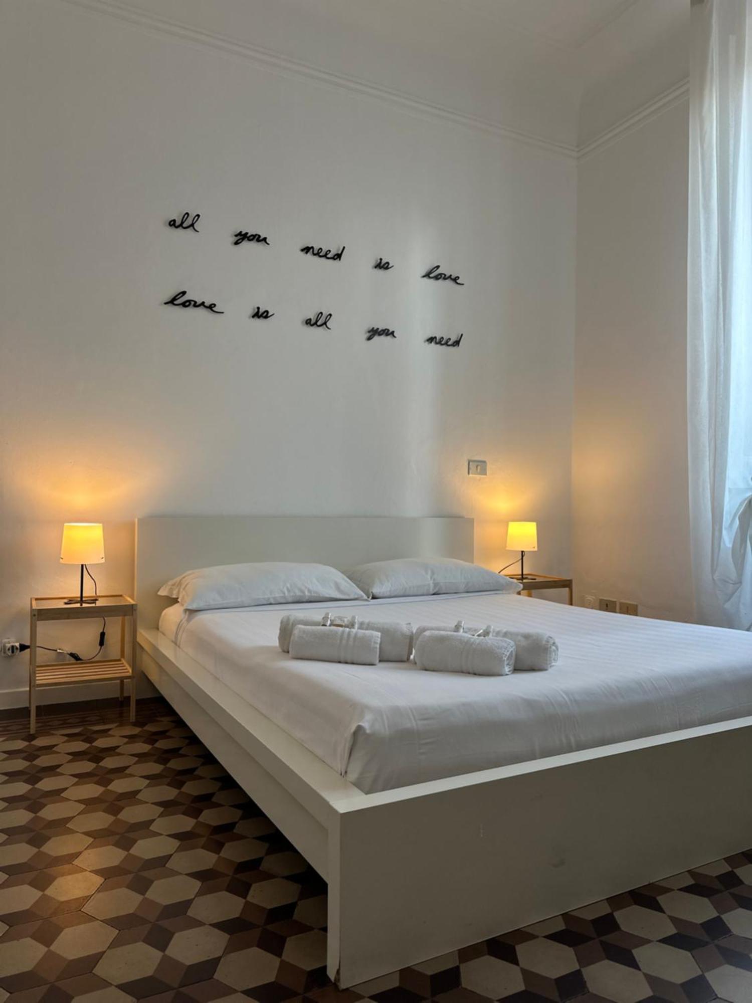 Xenia Apartments - Bright And Elegant Apartment Milano Esterno foto